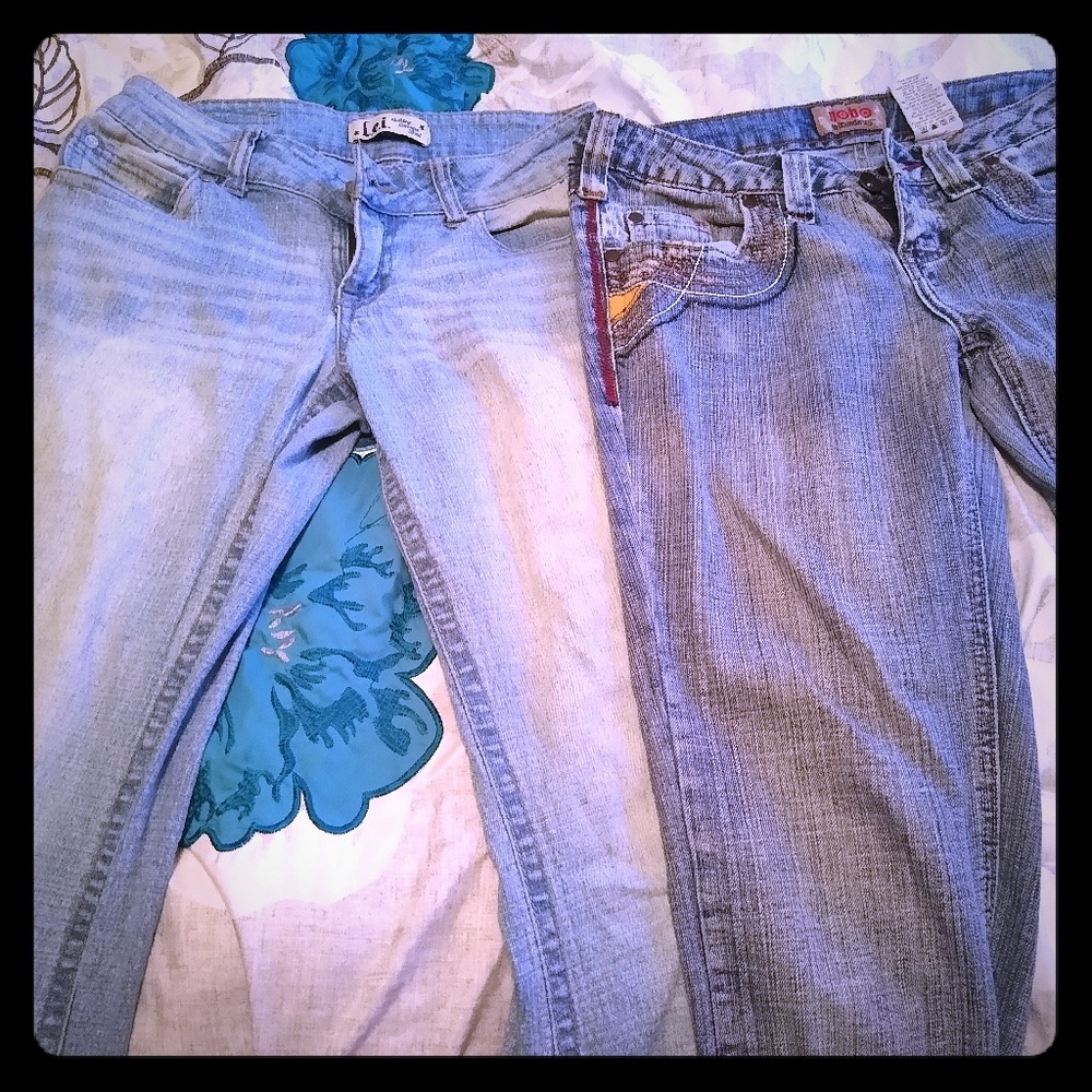Jeans